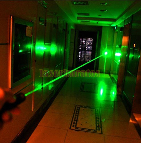  pluma laser verde